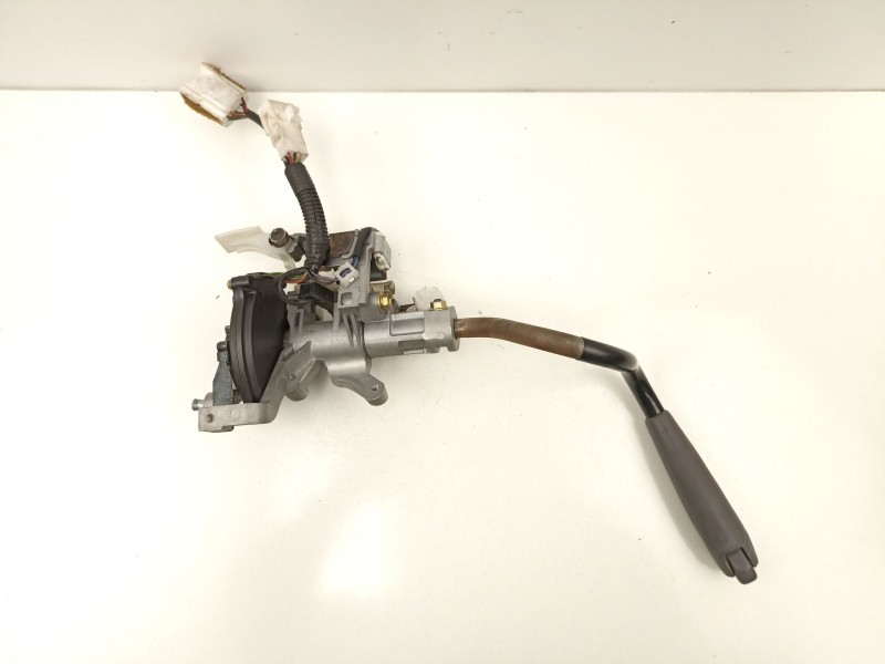 Recambio de palanca cambio automatico para toyota prius (nhw11) 1.5 16v cat referencia OEM IAM 3352047030B0  