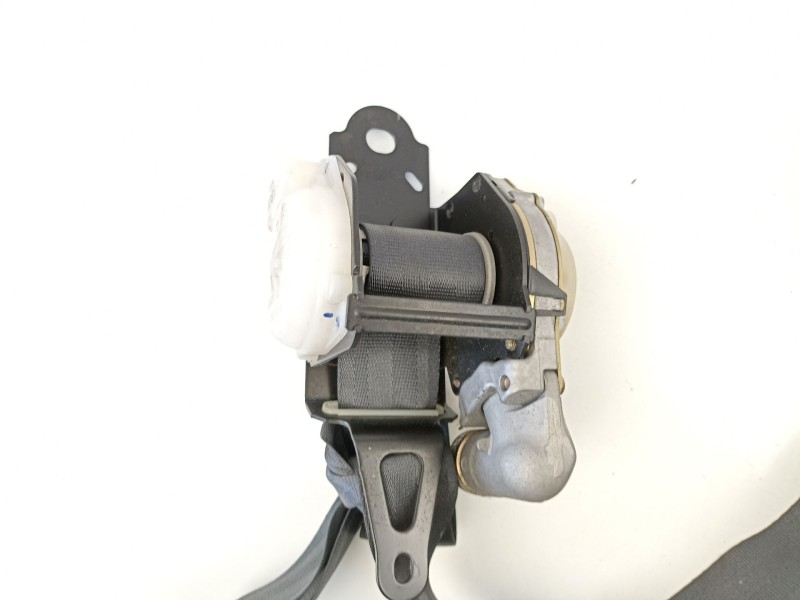 Recambio de cinturon seguridad delantero derecho para toyota prius (nhw11) 1.5 16v cat referencia OEM IAM 7321047020B0  