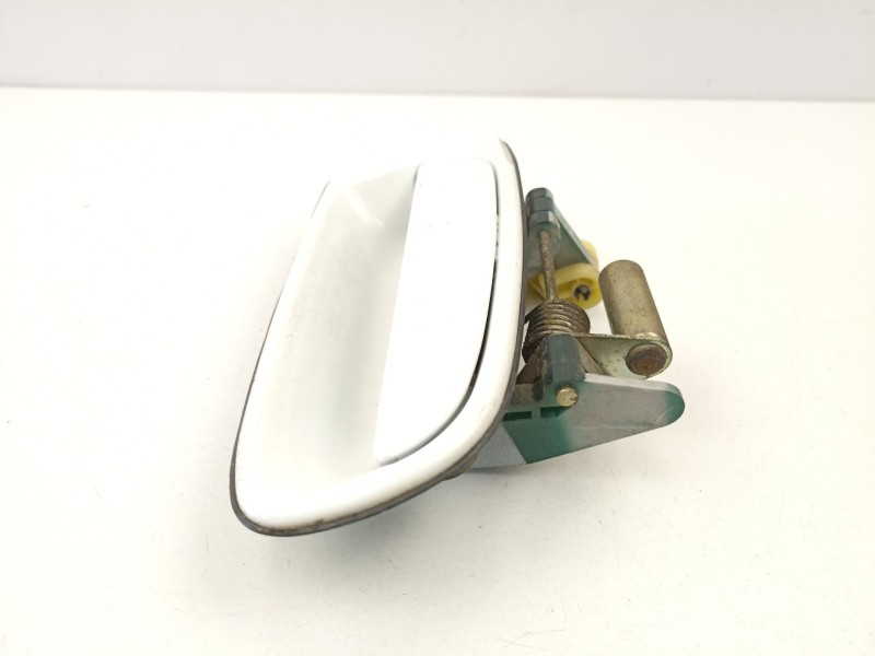 Recambio de manilla trasera derecha para toyota prius (nhw11) 1.5 16v cat referencia OEM IAM 42313010180  