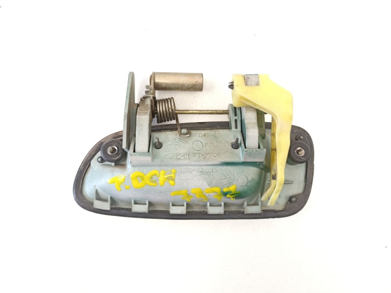 Recambio de manilla trasera derecha para toyota prius (nhw11) 1.5 16v cat referencia OEM IAM 42313010180  