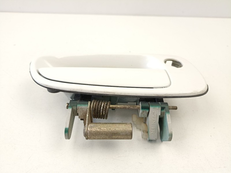 Recambio de manilla delantera derecha para toyota prius (nhw11) 1.5 16v cat referencia OEM IAM 42311010250  