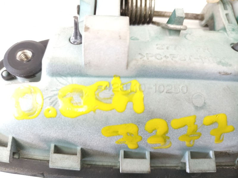 Recambio de manilla delantera derecha para toyota prius (nhw11) 1.5 16v cat referencia OEM IAM 42311010250  