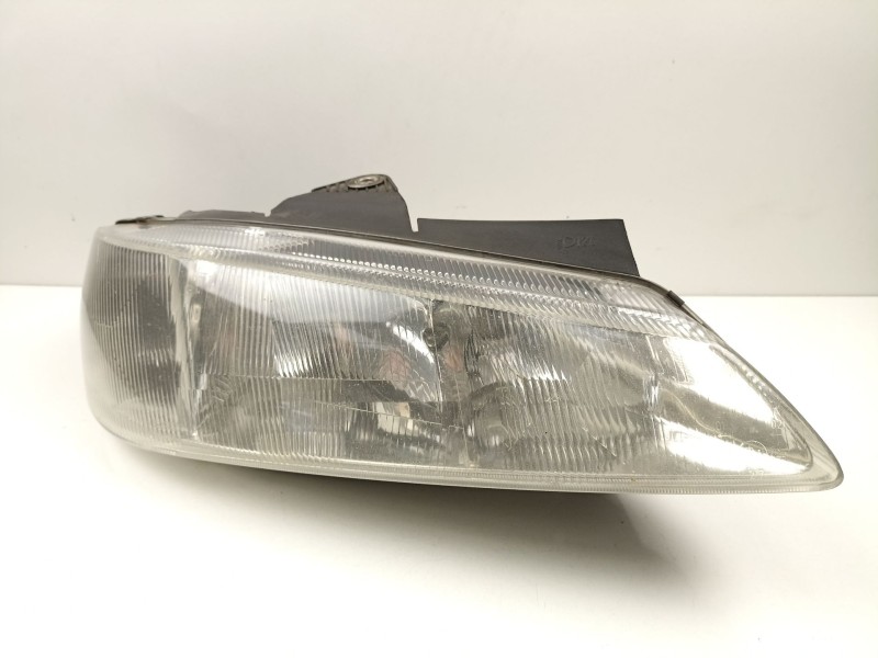 Recambio de faro derecho para peugeot 406 (8b) 2.1 td 12v referencia OEM IAM 9616251280 0301037022 