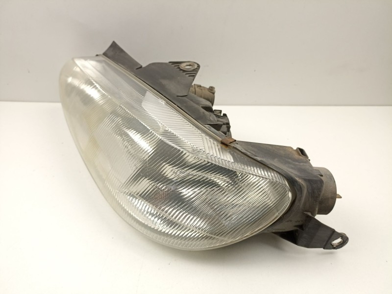 Recambio de faro izquierdo para peugeot 406 (8b) 2.1 td 12v referencia OEM IAM 9616251380 0301037021 