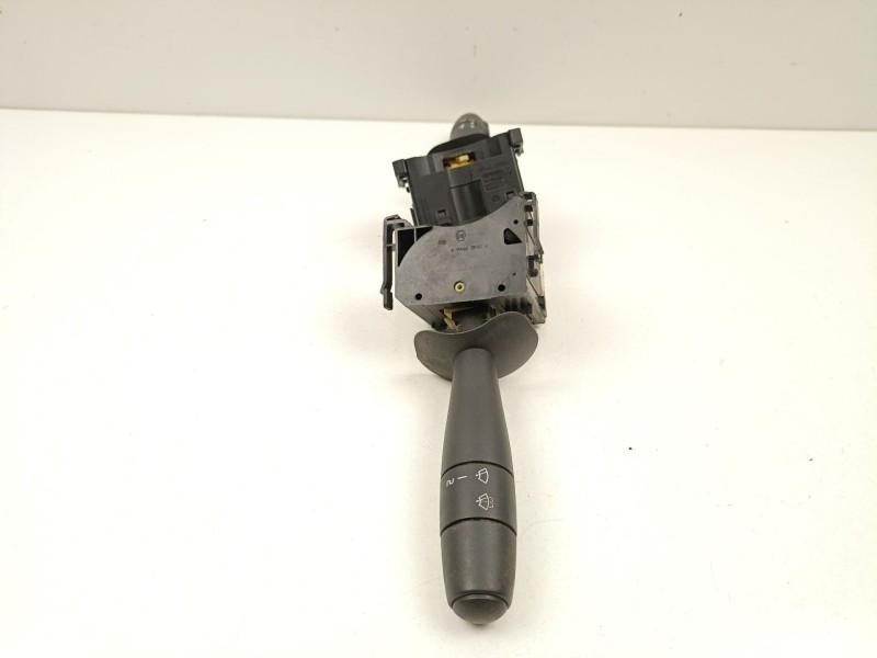 Recambio de mando luces y limpias para renault master ii furgoneta (fd) 2.5 dci referencia OEM IAM 8200251704  