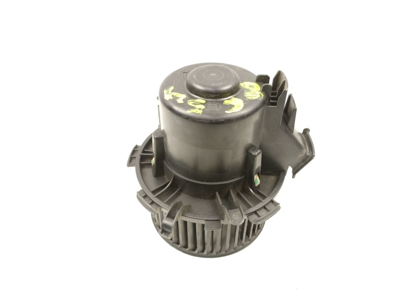 Recambio de motor calefaccion para renault master ii furgoneta (fd) 2.5 dci referencia OEM IAM 7701057555  