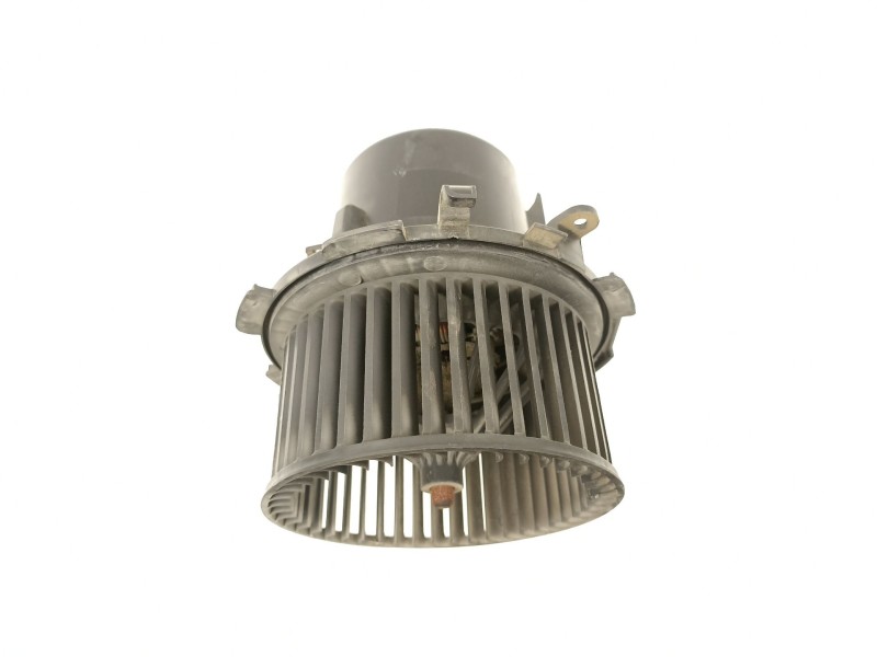 Recambio de motor calefaccion para renault master ii furgoneta (fd) 2.5 dci referencia OEM IAM 7701057555  