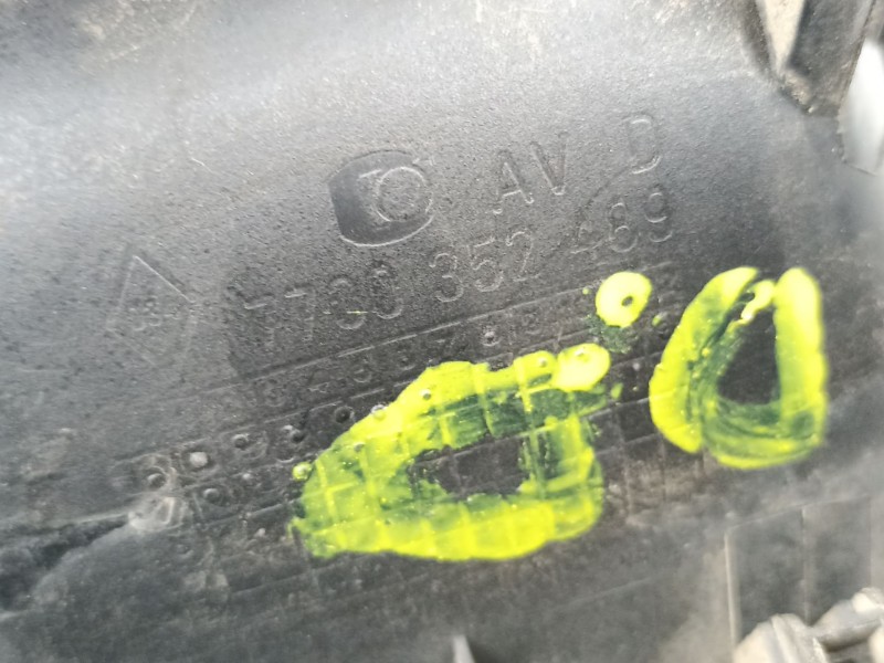 Recambio de manilla delantera derecha para renault master ii furgoneta (fd) 2.5 dci referencia OEM IAM 7700352489  