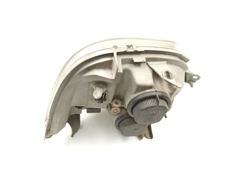 Recambio de faro izquierdo para renault master ii furgoneta (fd) 2.5 dci referencia OEM IAM 8200163516  