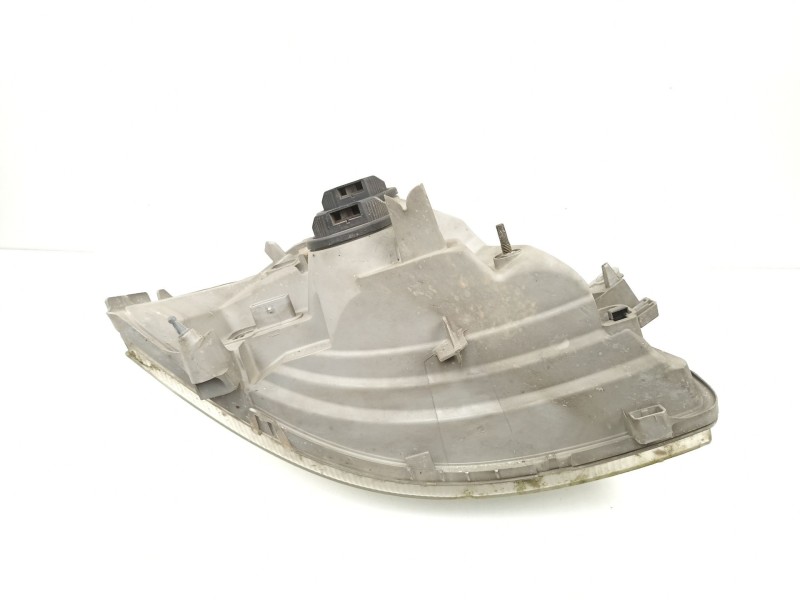 Recambio de faro izquierdo para renault master ii furgoneta (fd) 2.5 dci referencia OEM IAM 8200163516  