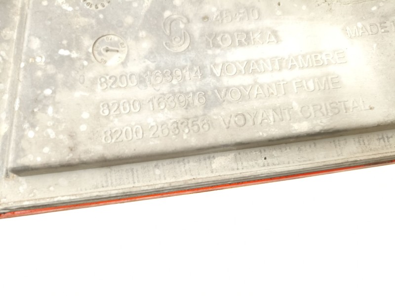 Recambio de piloto delantero izquierdo para renault master ii furgoneta (fd) 2.5 dci referencia OEM IAM 8200163914  