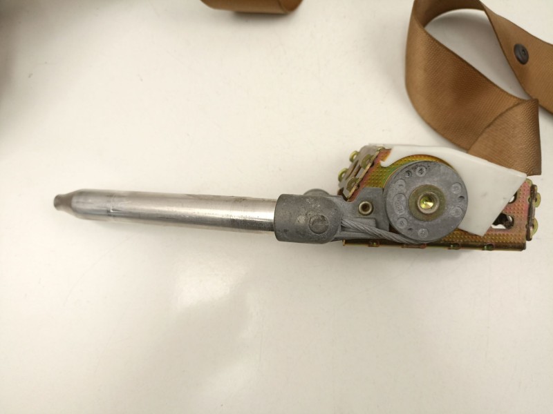 Recambio de cinturon seguridad trasero izquierdo para bmw 7 (e65, e66, e67) 745 i, li referencia OEM IAM 72119132839  