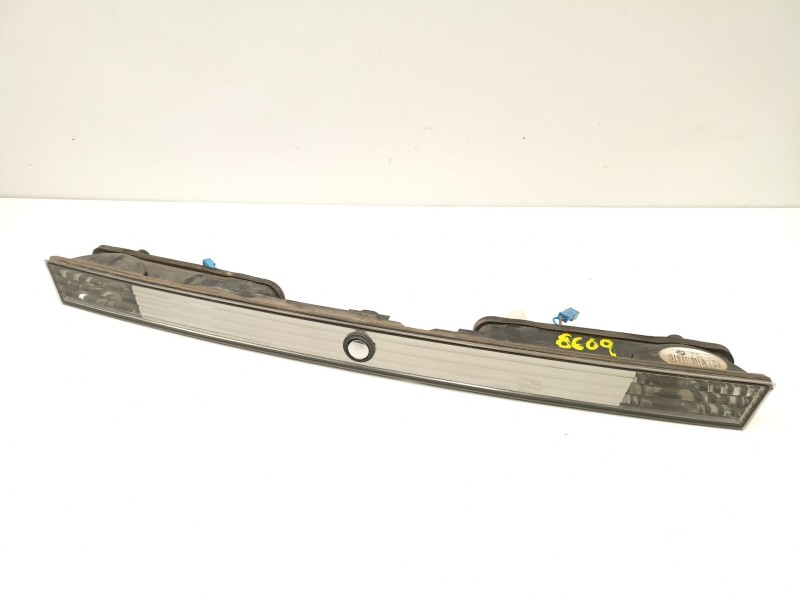 Recambio de piloto trasero central para bmw 7 (e65, e66, e67) 745 i, li referencia OEM IAM 63216908711  