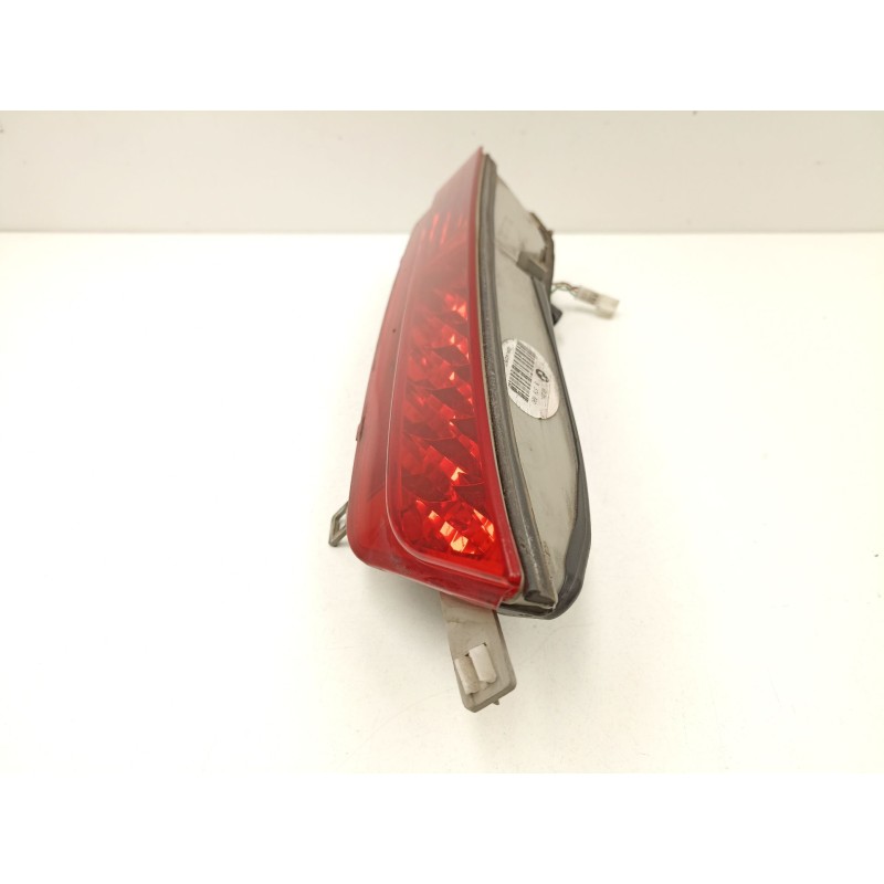 Recambio de piloto porton derecho para bmw 7 (e65, e66, e67) 745 i, li referencia OEM IAM 63218379690  