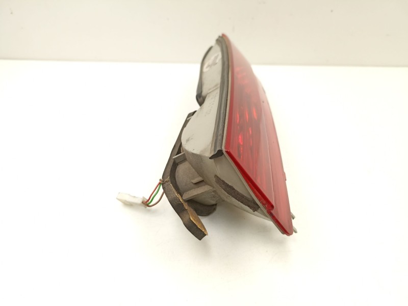 Recambio de piloto porton derecho para bmw 7 (e65, e66, e67) 745 i, li referencia OEM IAM 63218379690  