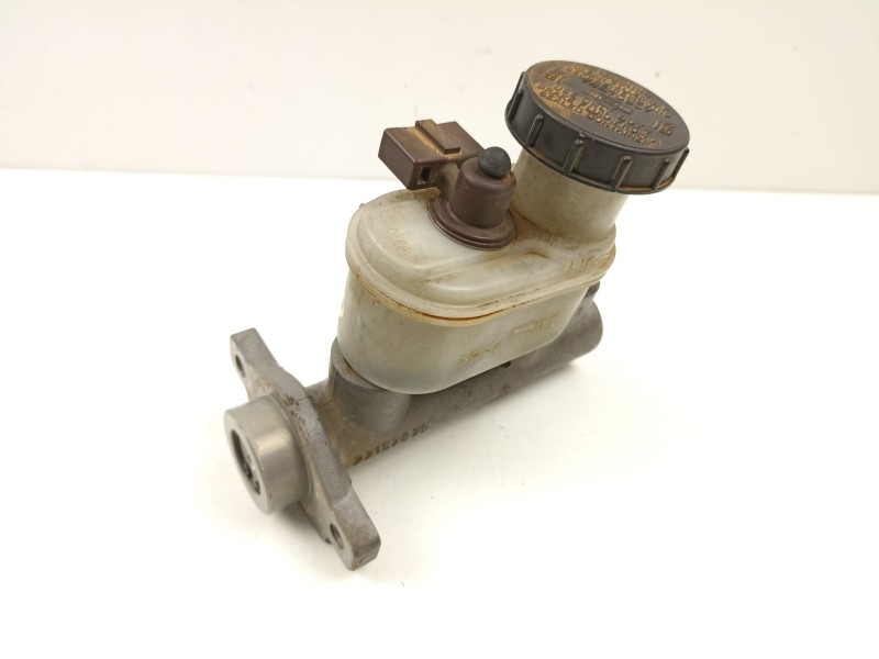 Recambio de bomba de freno para nissan primera (p11) 1.6 16v referencia OEM IAM 460105M300  