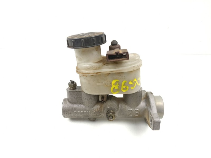 Recambio de bomba de freno para nissan primera (p11) 1.6 16v referencia OEM IAM 460105M300  