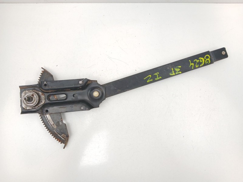 Recambio de elevalunas delantero izquierdo para ford fiesta ii (fbd) 1.1 (fbd) referencia OEM IAM 78FBT23201A1A  