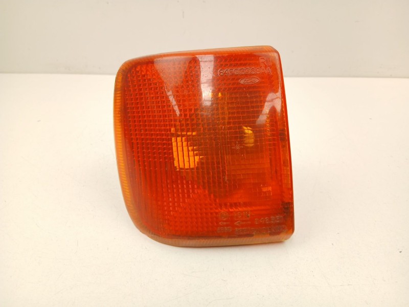 Recambio de piloto delantero derecho para ford fiesta ii (fbd) 1.1 (fbd) referencia OEM IAM 84FG13368AA  