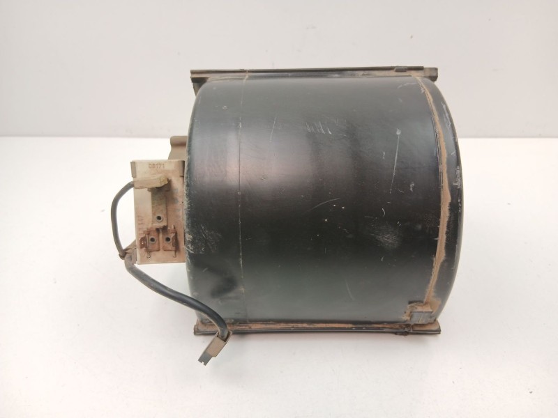 Recambio de motor calefaccion para ford fiesta ii (fbd) 1.1 (fbd) referencia OEM IAM 84FB18527BA  