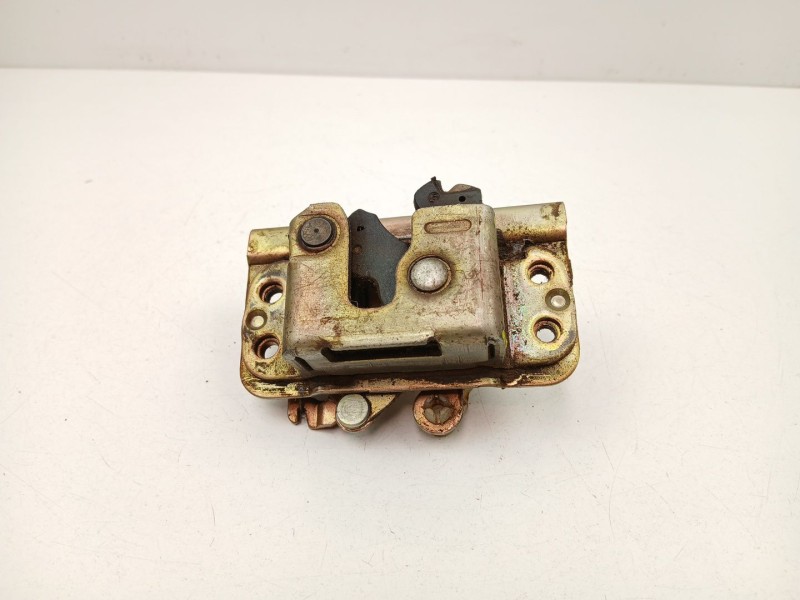 Recambio de cerradura puerta delantera derecha para ford fiesta ii (fbd) 1.1 (fbd) referencia OEM IAM 84FBB21812AA  