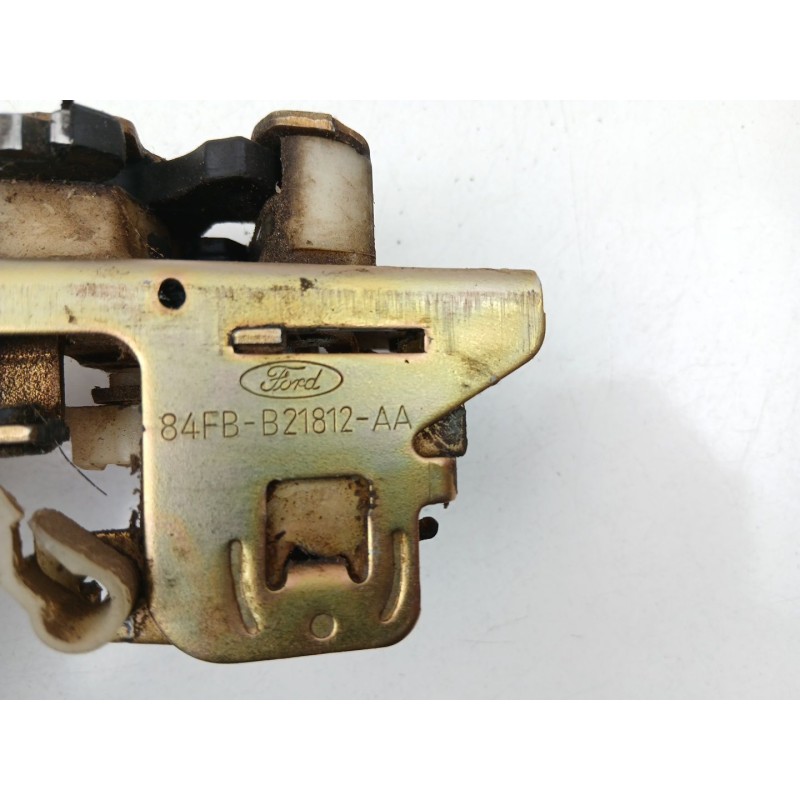 Recambio de cerradura puerta delantera derecha para ford fiesta ii (fbd) 1.1 (fbd) referencia OEM IAM 84FBB21812AA  