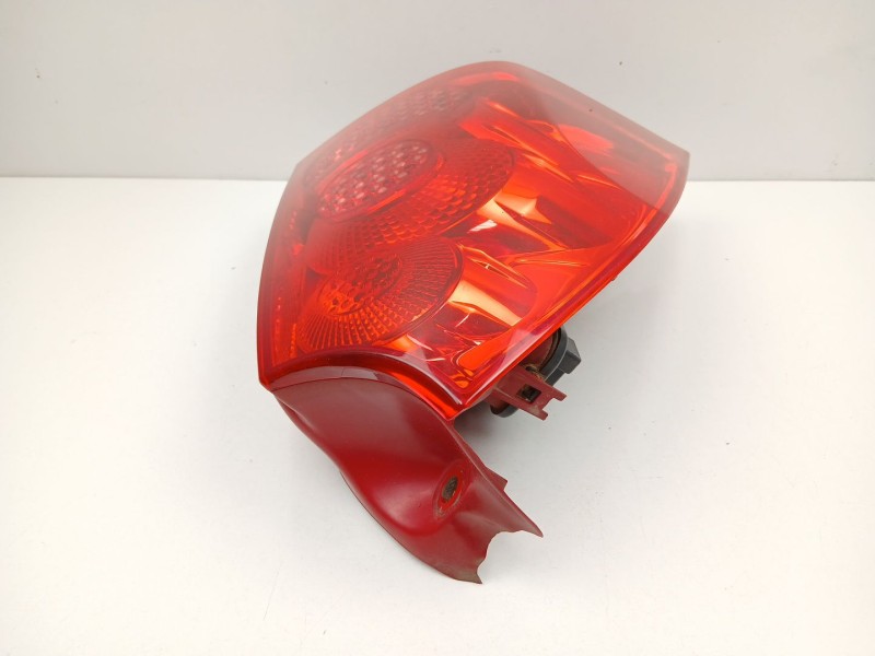 Recambio de piloto trasero izquierdo para peugeot 307 sw (3h) 2.0 hdi 110 referencia OEM IAM 9655768680  