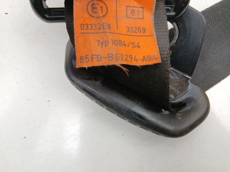 Recambio de cinturon seguridad delantero derecho para ford fiesta ii (fbd) 1.1 (fbd) referencia OEM IAM 85FBB61294A9A  