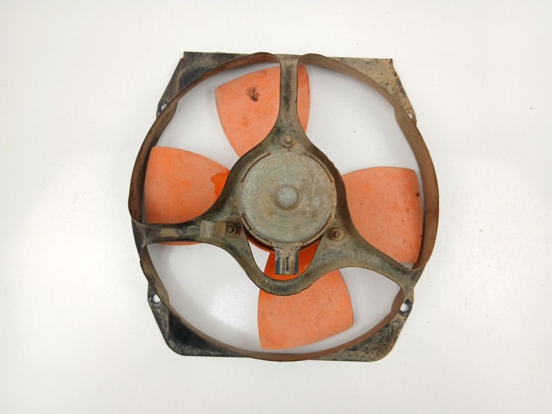 Recambio de electroventilador para ford fiesta ii (fbd) 1.1 (fbd) referencia OEM IAM 77FB8600EA  