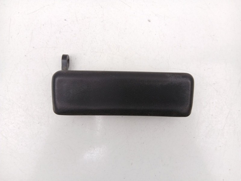 Recambio de manilla delantera derecha para ford fiesta ii (fbd) 1.1 (fbd) referencia OEM IAM 83BBA22400AB  