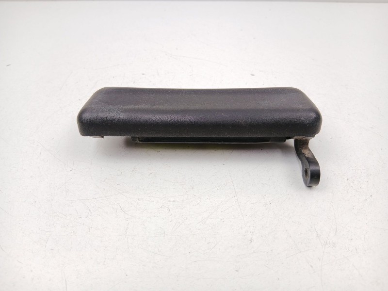 Recambio de manilla delantera derecha para ford fiesta ii (fbd) 1.1 (fbd) referencia OEM IAM 83BBA22400AB  