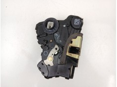 Recambio de cerradura puerta delantera derecha para toyota avensis 2.0 g referencia OEM IAM 6903002161   2