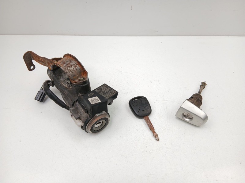 Recambio de conmutador de arranque para toyota avensis 2.0 g referencia OEM IAM 4528005070  