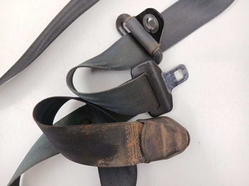 Recambio de cinturon seguridad delantero izquierdo para ssangyong musso (fj) 2.9 td referencia OEM IAM 7461005100AAC  