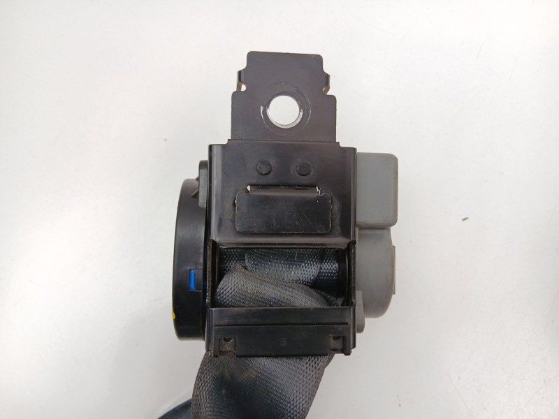 Recambio de cinturon seguridad delantero derecho para ssangyong musso (fj) 2.9 td referencia OEM IAM 7461005130AAC  