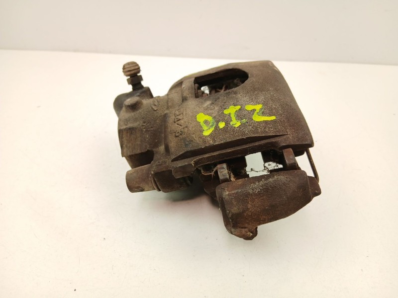 Recambio de pinza freno delantera izquierda para ford fiesta ii (fbd) 1.1 (fbd) referencia OEM IAM 77FX2N119DF1  