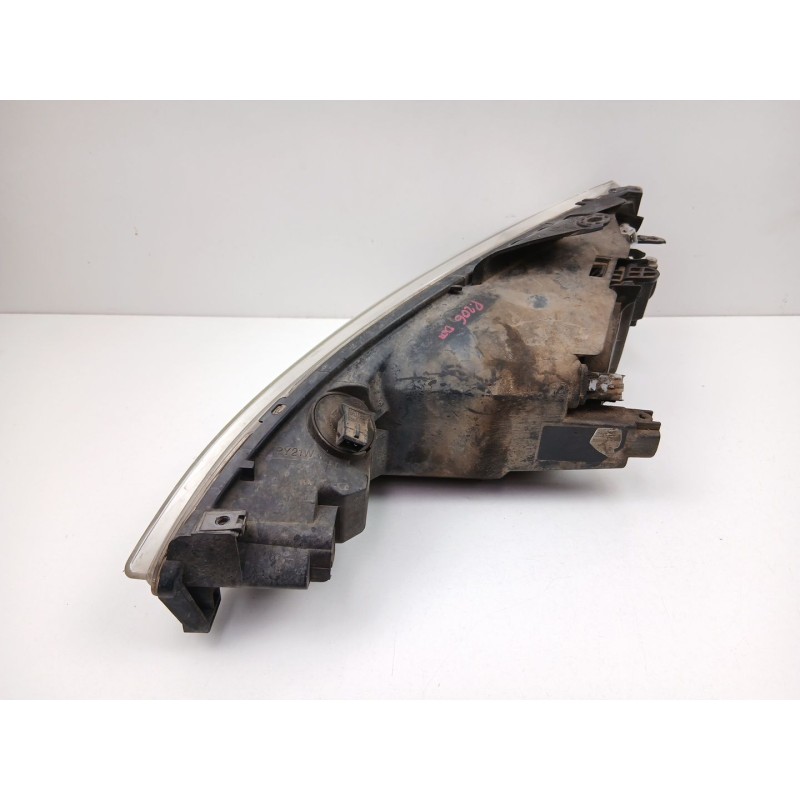 Recambio de faro derecho para peugeot 206 hatchback (2a/c) 1.4 hdi eco 70 referencia OEM IAM 6205S9  