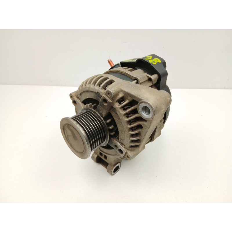 Recambio de alternador para land rover discovery iii (l319) 2.7 td 4x4 referencia OEM IAM YLE500200 AI90061 