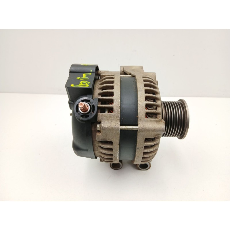 Recambio de alternador para land rover discovery iii (l319) 2.7 td 4x4 referencia OEM IAM YLE500200 AI90061 