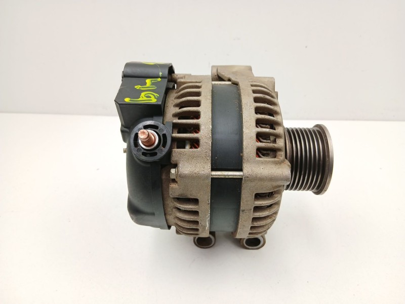 Recambio de alternador para land rover discovery iii (l319) 2.7 td 4x4 referencia OEM IAM YLE500200 AI90061 