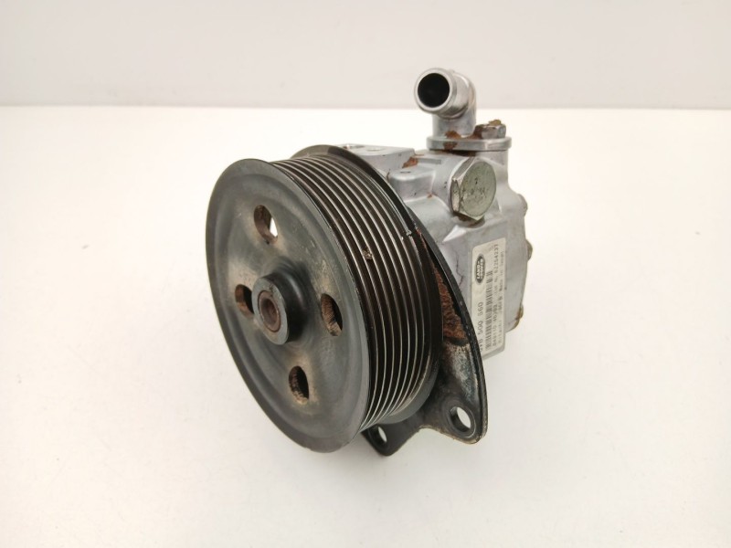 Recambio de bomba direccion para land rover discovery iii (l319) 2.7 td 4x4 referencia OEM IAM QVB500660  