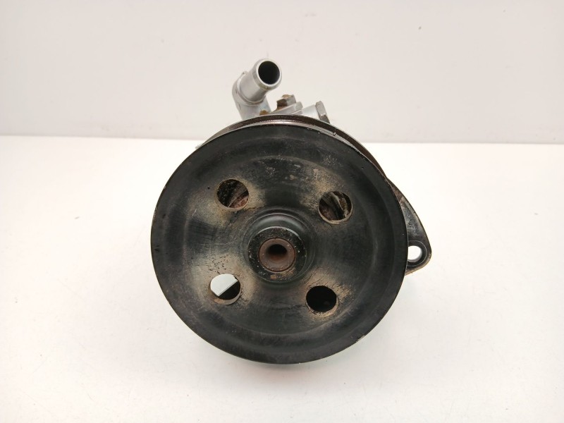 Recambio de bomba direccion para land rover discovery iii (l319) 2.7 td 4x4 referencia OEM IAM QVB500660  