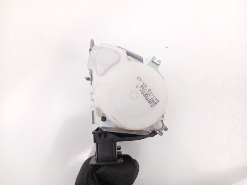 Recambio de cinturon seguridad delantero derecho para bmw 1 (e87) 118 d referencia OEM IAM 72119117220  