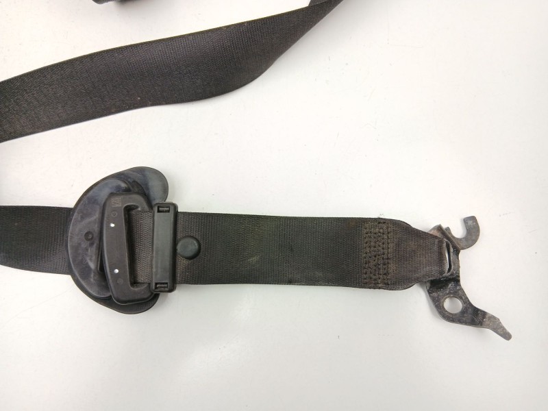 Recambio de cinturon seguridad delantero derecho para bmw 1 (e87) 118 d referencia OEM IAM 72119117220  