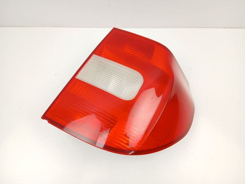 Recambio de piloto trasero derecho para skoda yeti (5l) 2.0 tdi 4x4 referencia OEM IAM 5L0945112  5L0945096