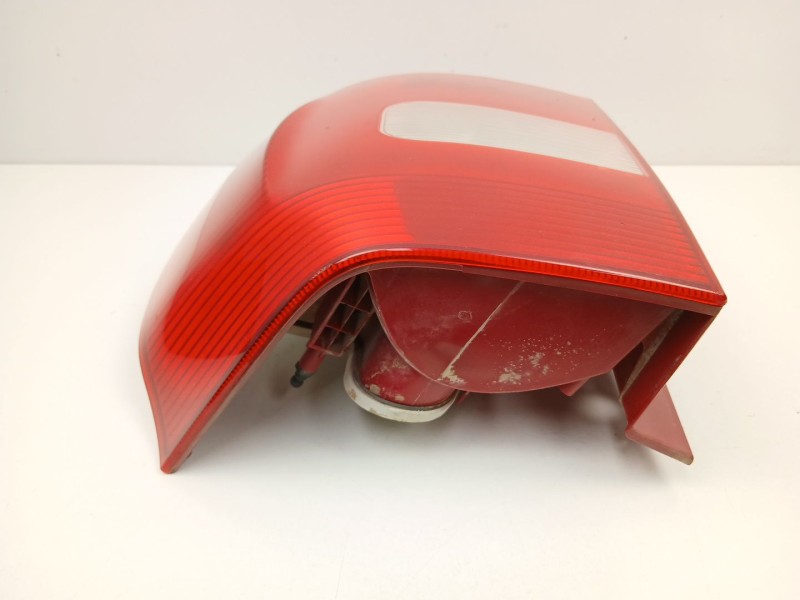 Recambio de piloto trasero derecho para skoda yeti (5l) 2.0 tdi 4x4 referencia OEM IAM 5L0945112  5L0945096