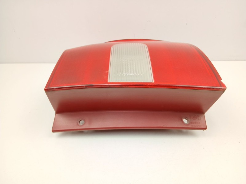 Recambio de piloto trasero derecho para skoda yeti (5l) 2.0 tdi 4x4 referencia OEM IAM 5L0945112  5L0945096