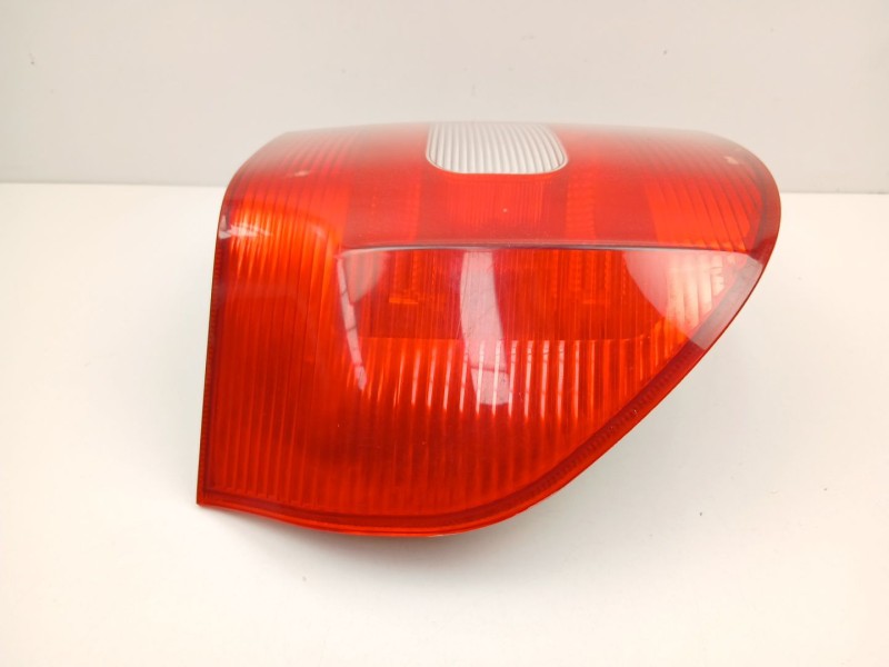 Recambio de piloto trasero izquierdo para skoda yeti (5l) 2.0 tdi 4x4 referencia OEM IAM 5L0945111  5L0945095