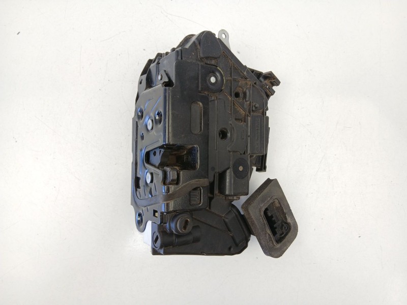 Recambio de cerradura puerta trasera derecha para skoda yeti (5l) 2.0 tdi 4x4 referencia OEM IAM 5K4839016  