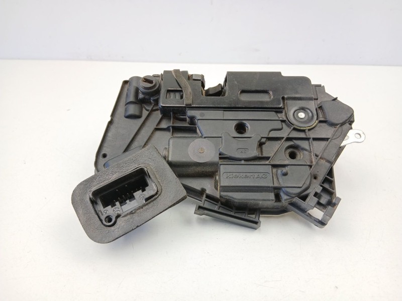 Recambio de cerradura puerta trasera derecha para skoda yeti (5l) 2.0 tdi 4x4 referencia OEM IAM 5K4839016  